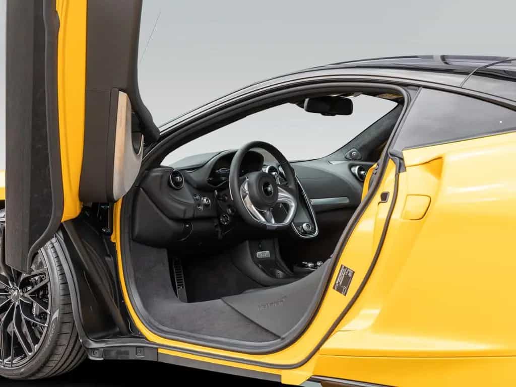 McLaren GT | MSO Paint | Sports Exhaust 04/2024-photo-18