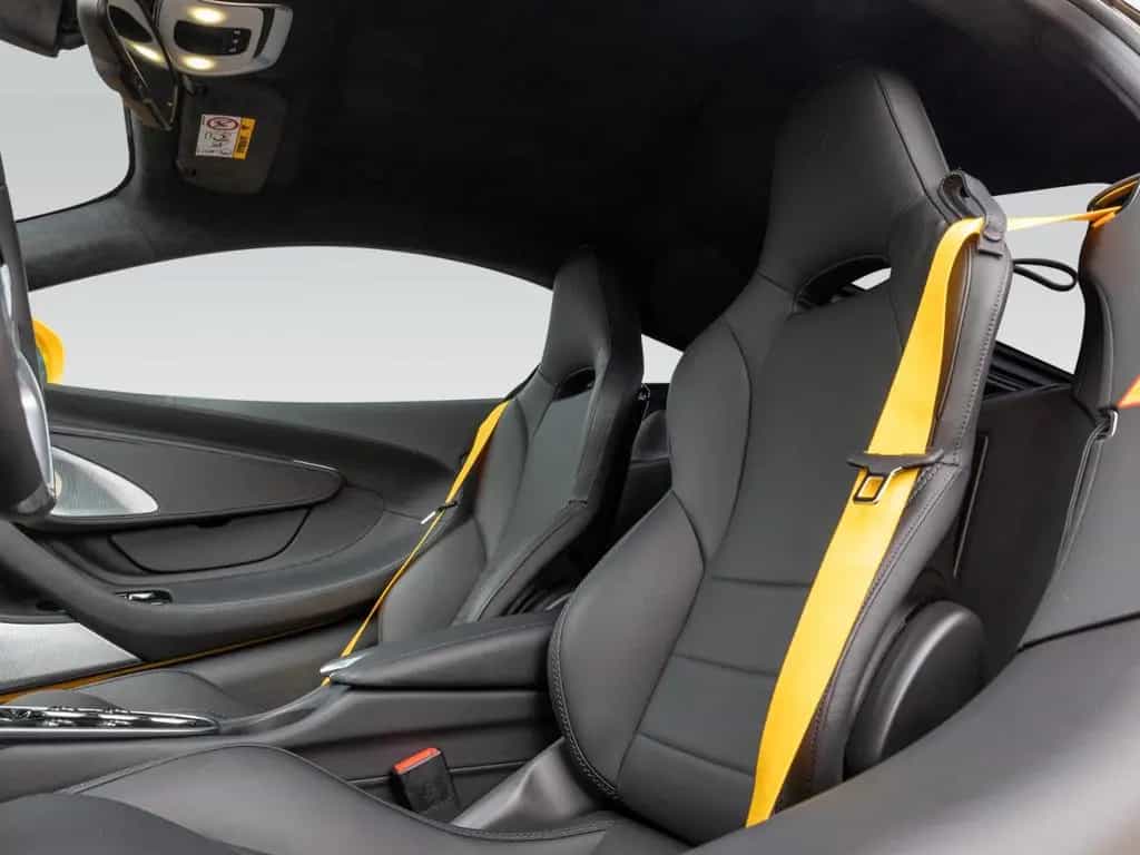 McLaren GT | MSO Paint | Sports Exhaust 04/2024-photo-4