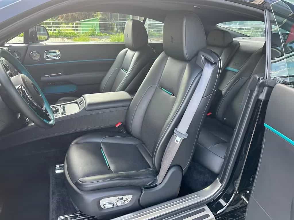 Rolls-Royce Wraith Black Badge 1 of 40 Limited Adamas 08/2018-photo-5
