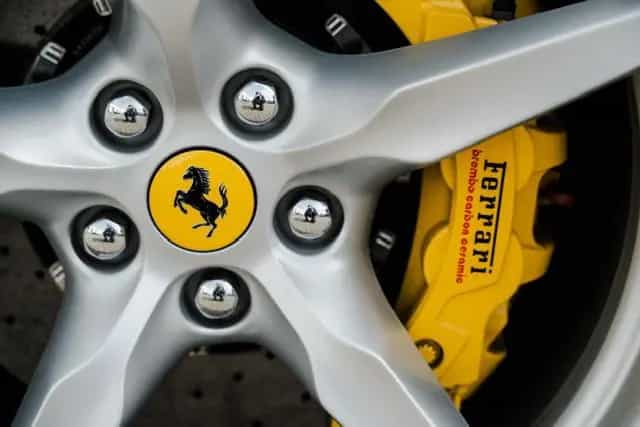 Ferrari 488 Spider *Lift*PDC*RFK*Mwst*1.Hand 04/2019-photo-12