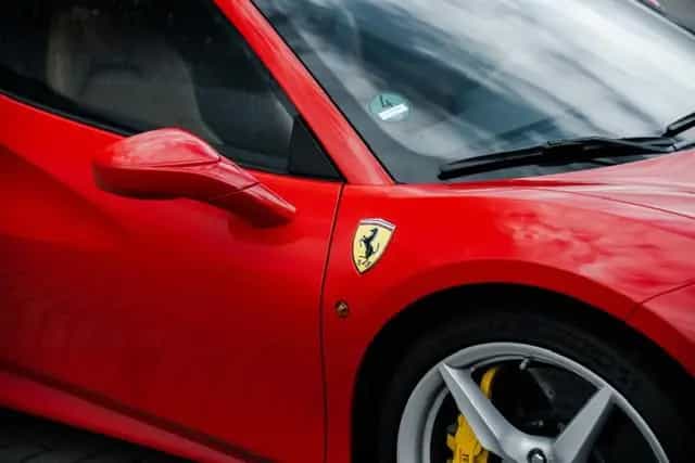 Ferrari 488 Spider *Lift*PDC*RFK*Mwst*1.Hand 04/2019-photo-3