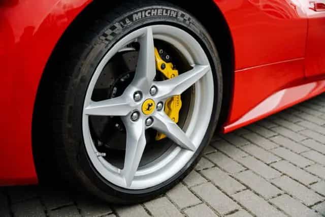 Ferrari 488 Spider *Lift*PDC*RFK*Mwst*1.Hand 04/2019-photo-5