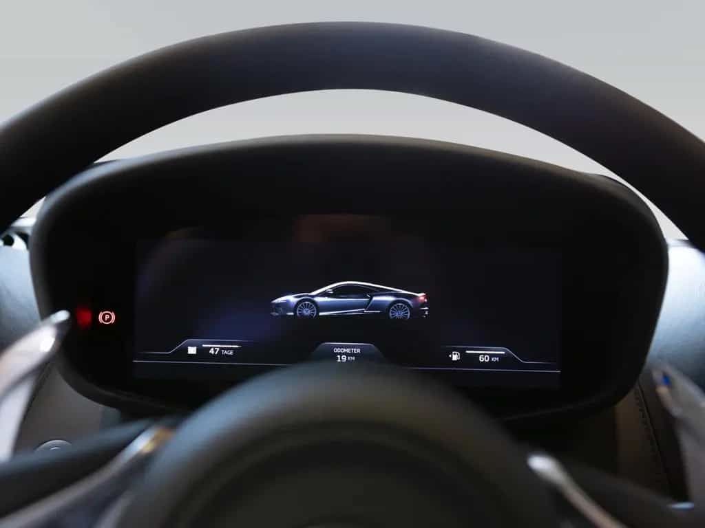 McLaren GT | Luxe | Elite Paint - Serpentine 08/2025-photo-16