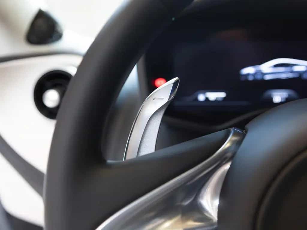 McLaren GT | Luxe | Elite Paint - Serpentine 08/2025-photo-18