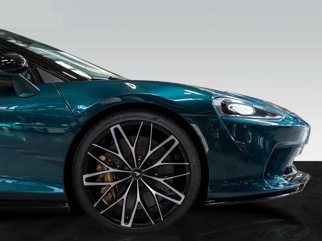 McLaren GT | Luxe | Elite Paint - Serpentine 08/2025-photo-9