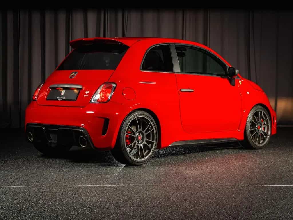 Abarth 695 Biposto 07/2016-photo-1