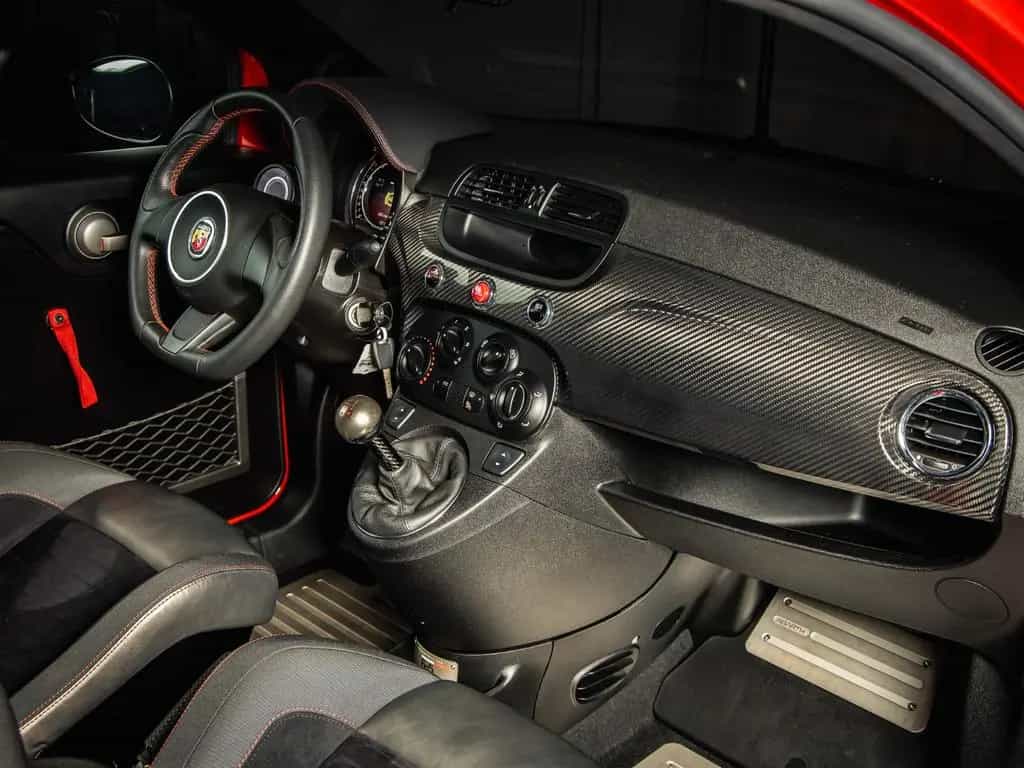 Abarth 695 Biposto 07/2016-photo-15