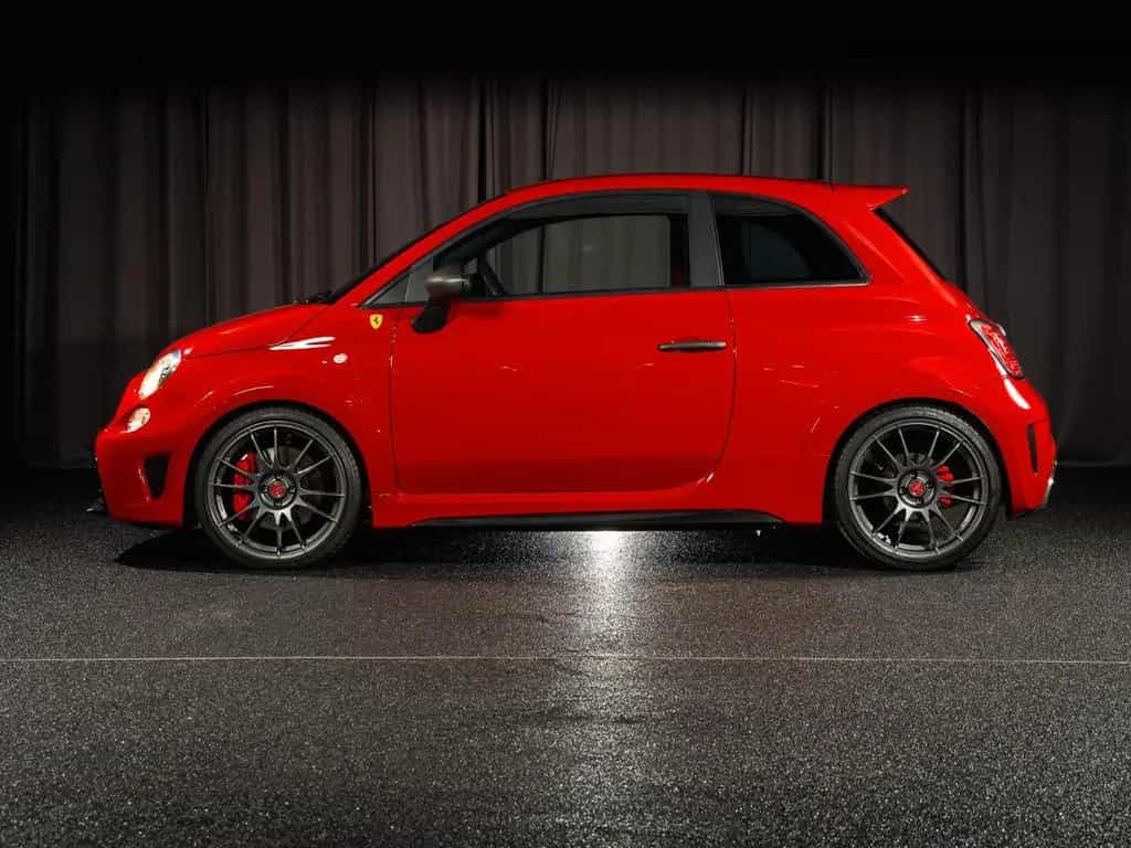 Abarth 695 Biposto 07/2016-photo-2