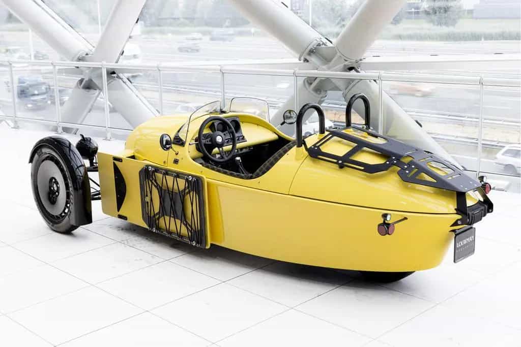 Morgan 3 Wheeler Super 3 | Luggage racks | Graphite inner body | null-photo-27