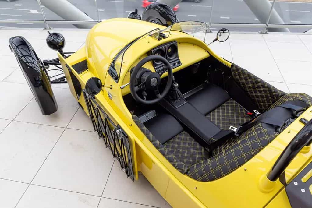 Morgan 3 Wheeler Super 3 | Luggage racks | Graphite inner body | null-photo-8