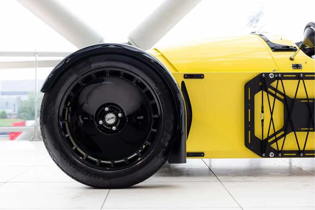 Morgan 3 Wheeler Super 3 | Luggage racks | Graphite inner body | null-photo-9