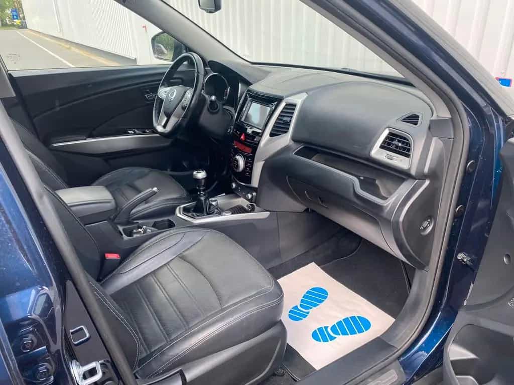 Ssangyong Tivoli 1.6XDi Leder,Sitzhzg.,Navi,Kamera TÜV NEU 09/2016-photo-8