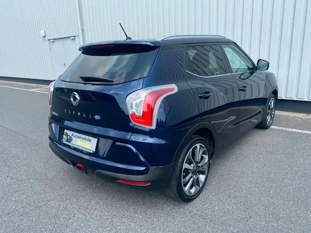 Ssangyong Tivoli 1.6XDi Leder,Sitzhzg.,Navi,Kamera TÜV NEU 09/2016-photo-1