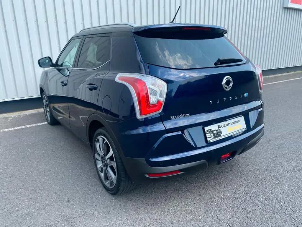 Ssangyong Tivoli 1.6XDi Leder,Sitzhzg.,Navi,Kamera TÜV NEU 09/2016-photo-2