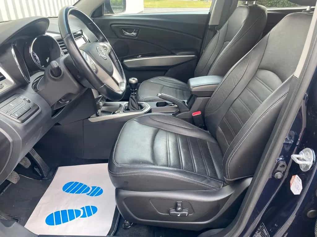 Ssangyong Tivoli 1.6XDi Leder,Sitzhzg.,Navi,Kamera TÜV NEU 09/2016-photo-6