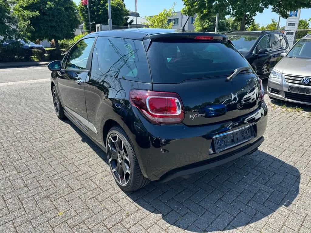 DS Automobiles DS3 07/2018-photo-4