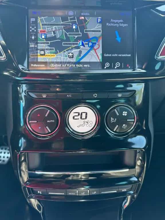 DS Automobiles DS3 07/2018-photo-6