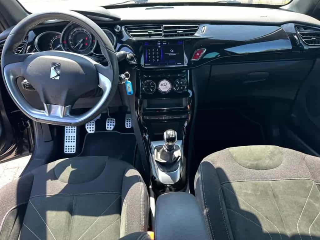 DS Automobiles DS3 07/2018-photo-7