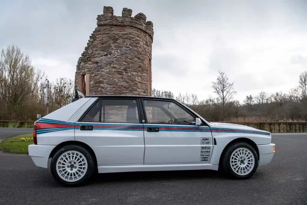 Lancia Delta HF Integrale EVO SS  Martini 5 H-Gutachten 04/1992-photo-1