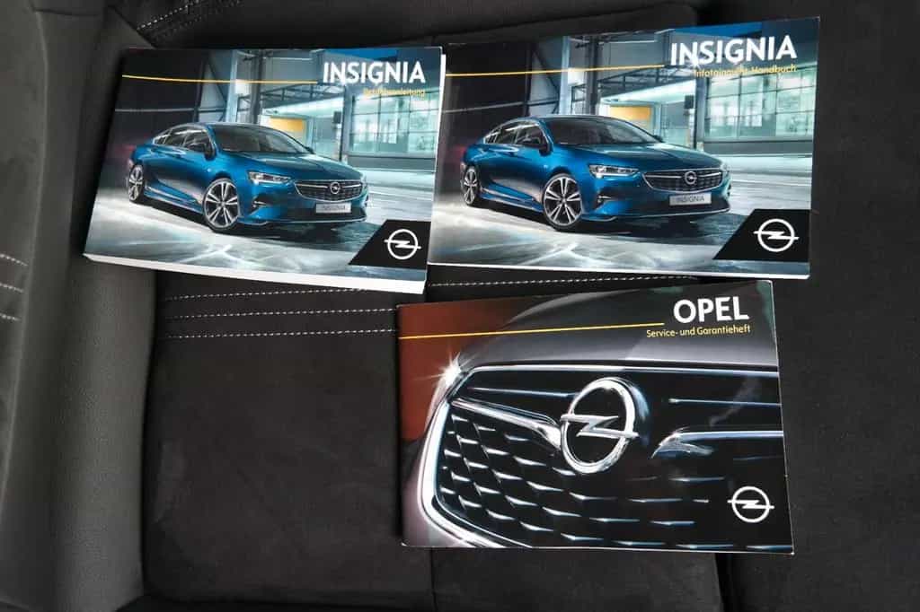 Opel Insignia Sports Tourer Business LED Alcantara 10/2020-photo-24