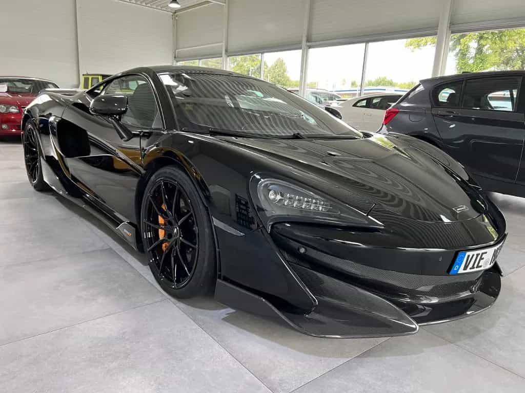 McLaren 600LT Carbon/Lift/Kamera/Keramik/Navigation/LED 11/2021-photo-2
