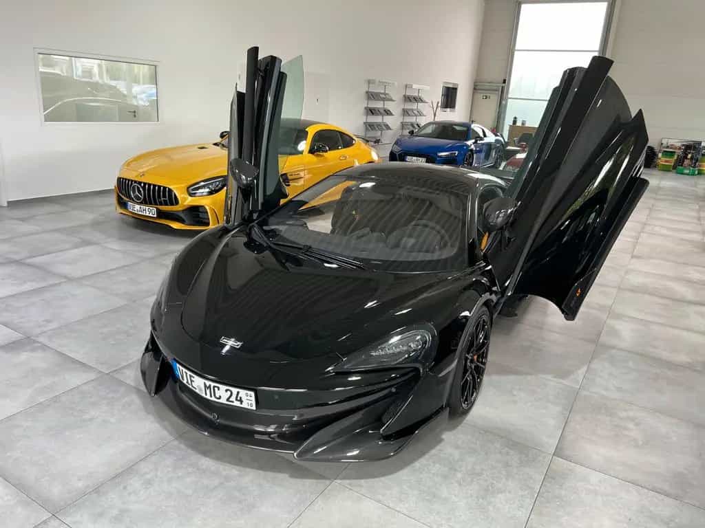 McLaren 600LT Carbon/Lift/Kamera/Keramik/Navigation/LED 11/2021-photo-8