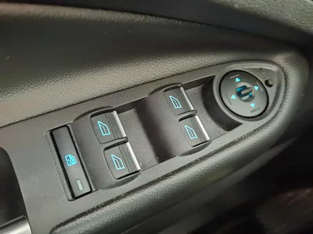 Ford Kuga Titanium/ALLRAD/NAVI/AUTOMATIK/GARANTIE/AHK 09/2018-photo-10