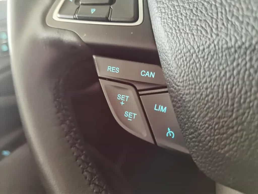 Ford Kuga Titanium/ALLRAD/NAVI/AUTOMATIK/GARANTIE/AHK 09/2018-photo-14