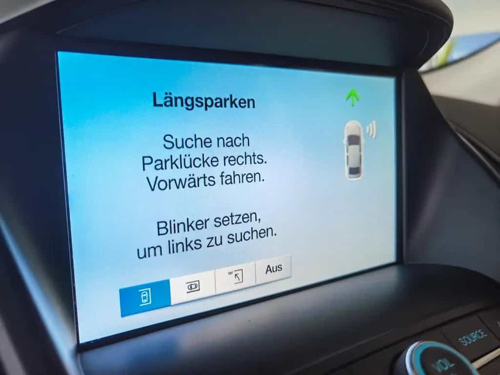 Ford Kuga Titanium/ALLRAD/NAVI/AUTOMATIK/GARANTIE/AHK 09/2018-photo-17