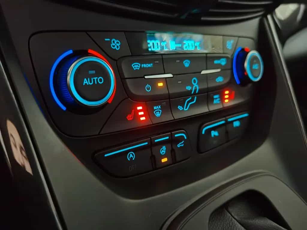 Ford Kuga Titanium/ALLRAD/NAVI/AUTOMATIK/GARANTIE/AHK 09/2018-photo-18