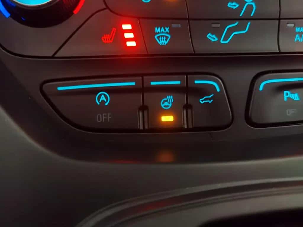 Ford Kuga Titanium/ALLRAD/NAVI/AUTOMATIK/GARANTIE/AHK 09/2018-photo-19