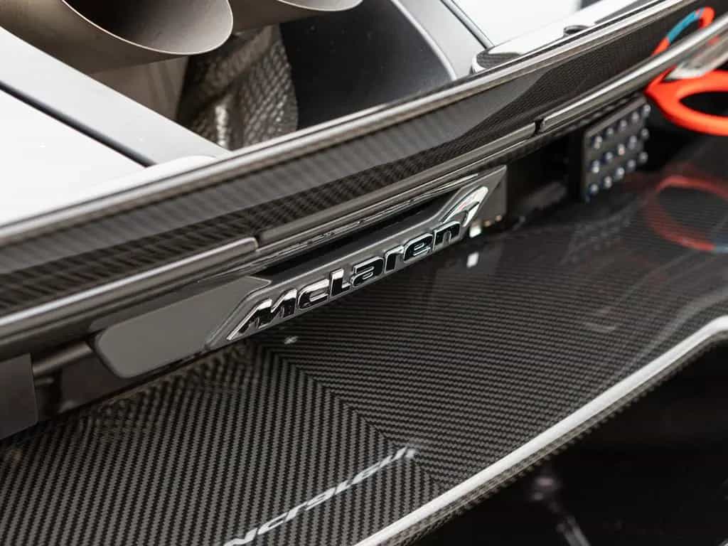 McLaren Senna GTR | MSO Satin Supernova Silver 04/2019-photo-13