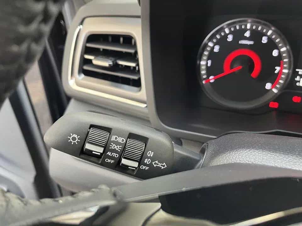 KGM Tivoli MY23 1.5 T-GDI 2WD Blackline 08/2023-photo-11