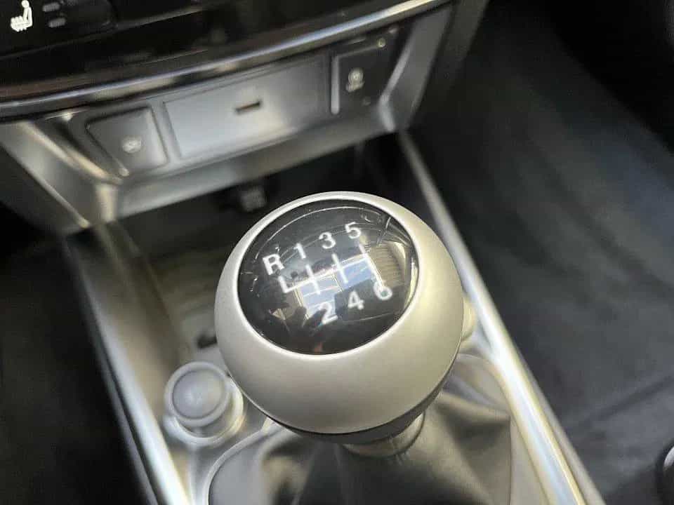 KGM Tivoli MY23 1.5 T-GDI 2WD Blackline 08/2023-photo-17