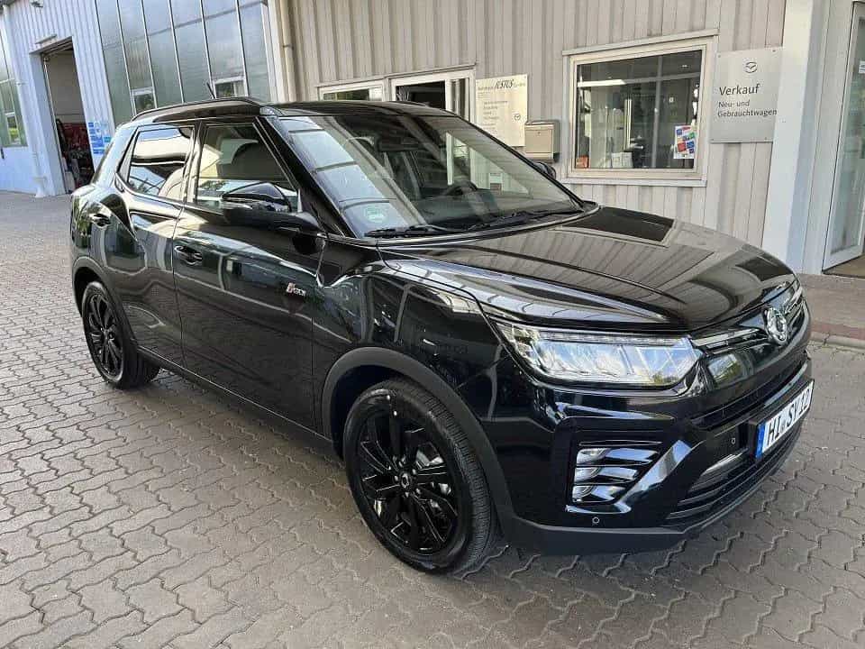 KGM Tivoli MY23 1.5 T-GDI 2WD Blackline 08/2023-photo-3
