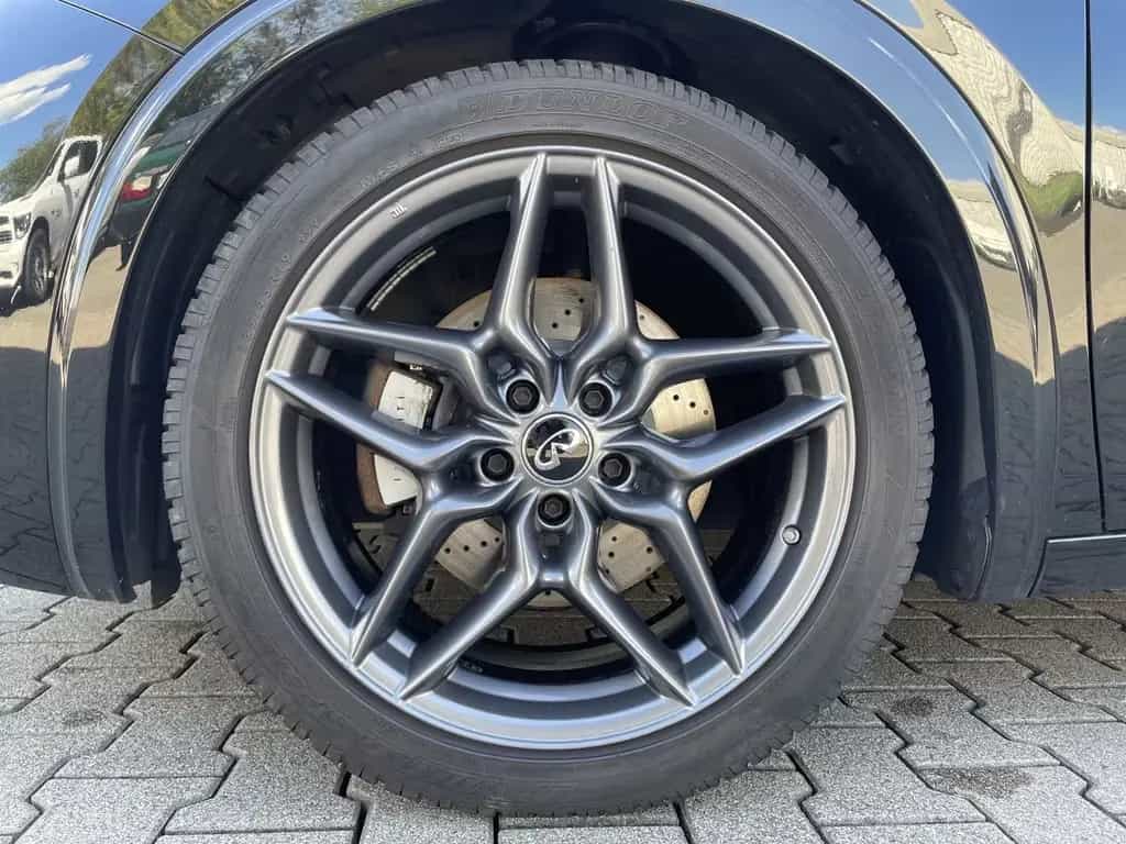 Infiniti Q30 2.0t DCT AWD Sport *Pano*LED*Navi*Bose* 03/2017-photo-4