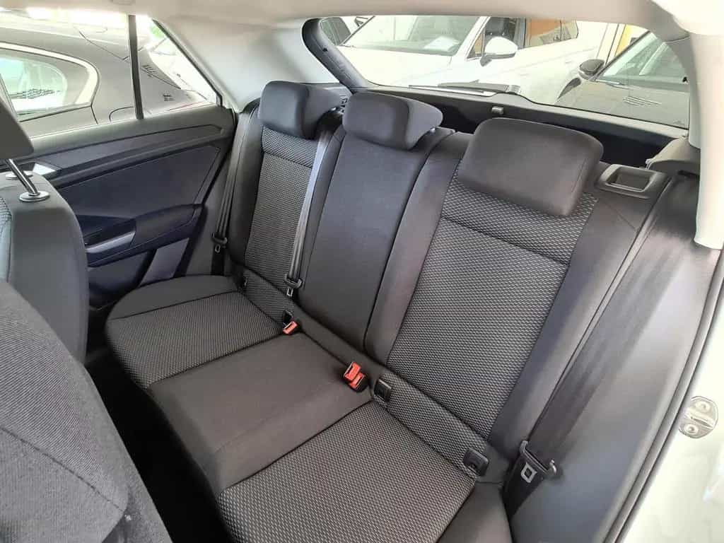 Volkswagen T-Roc 1.5 TSI ACT Sitzheizung PDC vo/hi 03/2018-photo-10