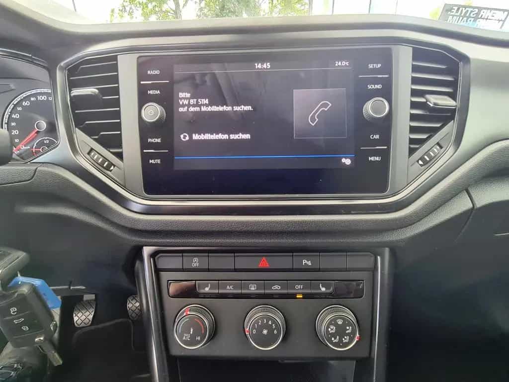 Volkswagen T-Roc 1.5 TSI ACT Sitzheizung PDC vo/hi 03/2018-photo-11