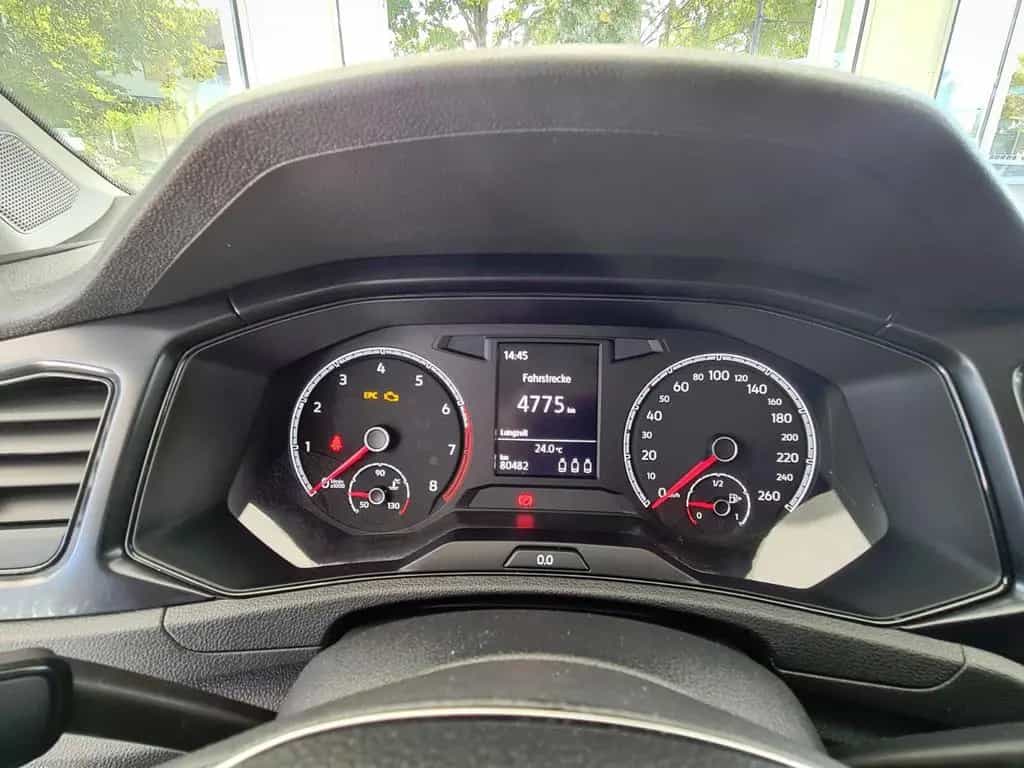 Volkswagen T-Roc 1.5 TSI ACT Sitzheizung PDC vo/hi 03/2018-photo-15