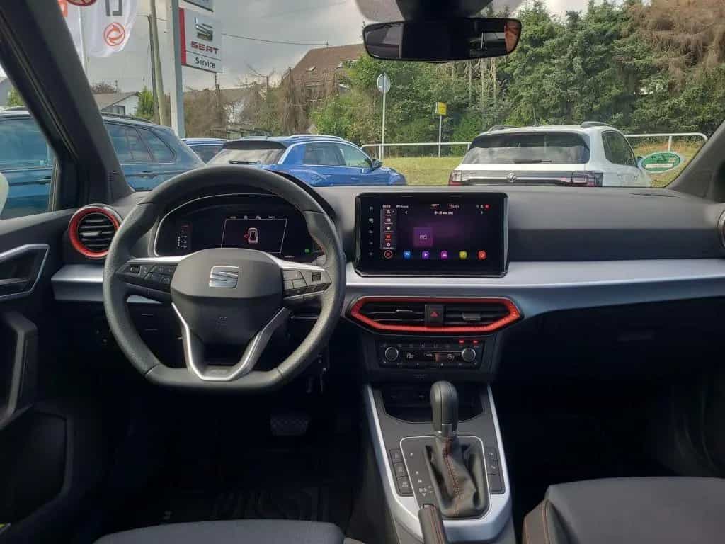 Seat Arona 1.0 TSI DSG FR+NAVI+WINTER PAKET+RFK+FULL 04/2023-photo-12