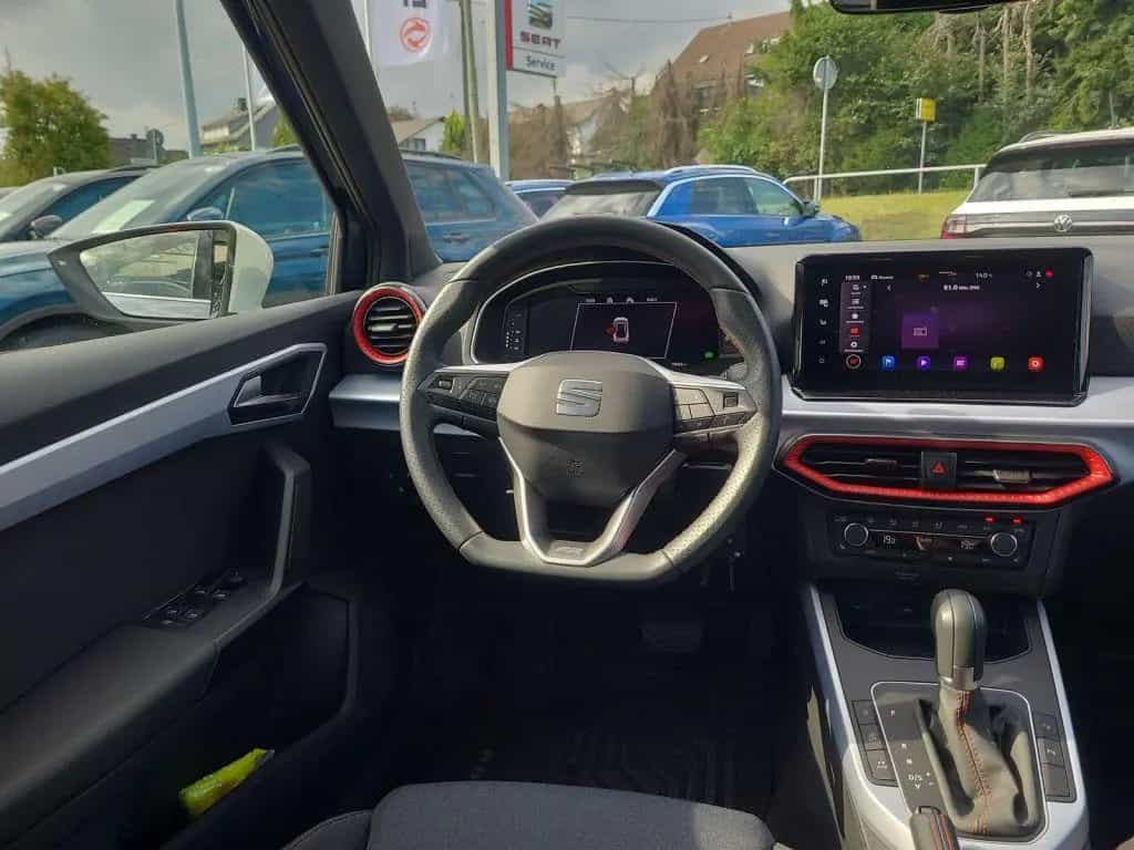 Seat Arona 1.0 TSI DSG FR+NAVI+WINTER PAKET+RFK+FULL 04/2023-photo-13