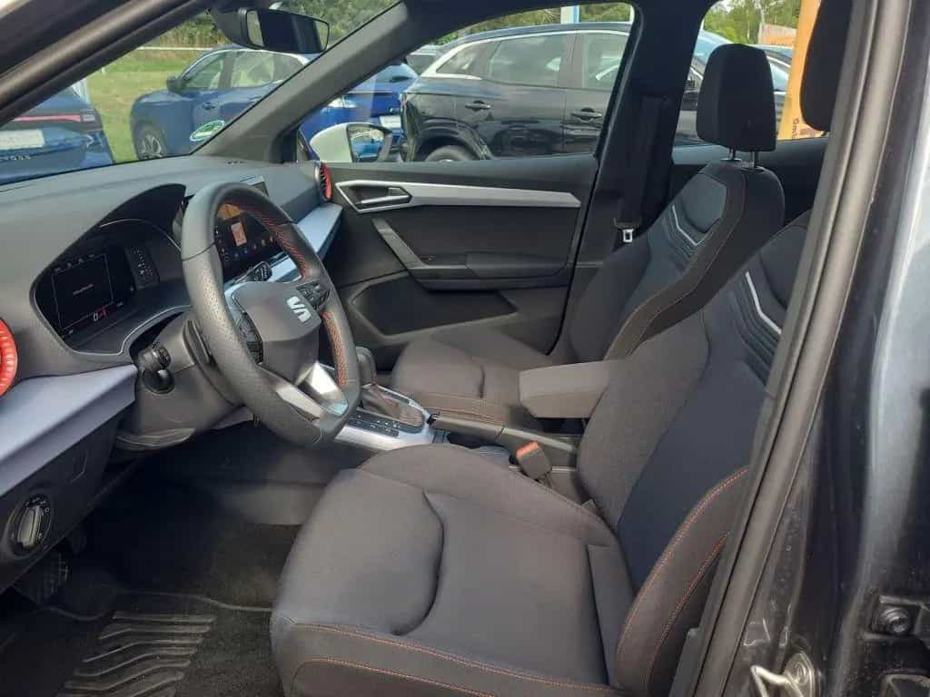 Seat Arona 1.0 TSI DSG FR+NAVI+WINTER PAKET+RFK+FULL 04/2023-photo-9