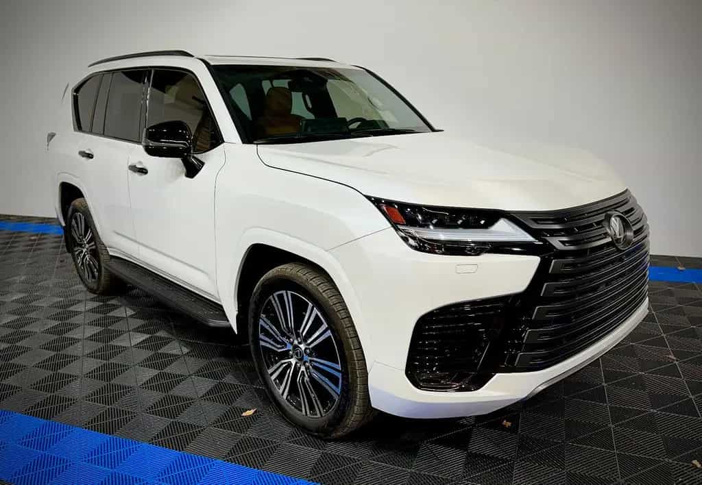 Lexus LX 600 Luxury Armored B6 NEW/Full options/NO VAT 04/2026-photo-4