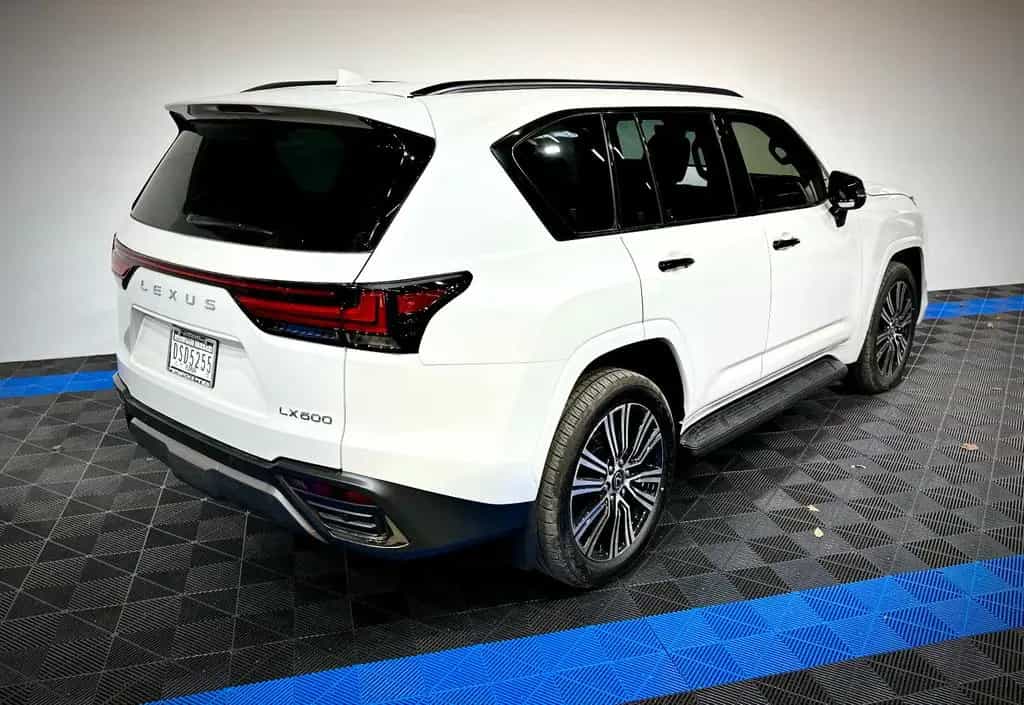 Lexus LX 600 Luxury Armored B6 NEW/Full options/NO VAT 04/2026-photo-8