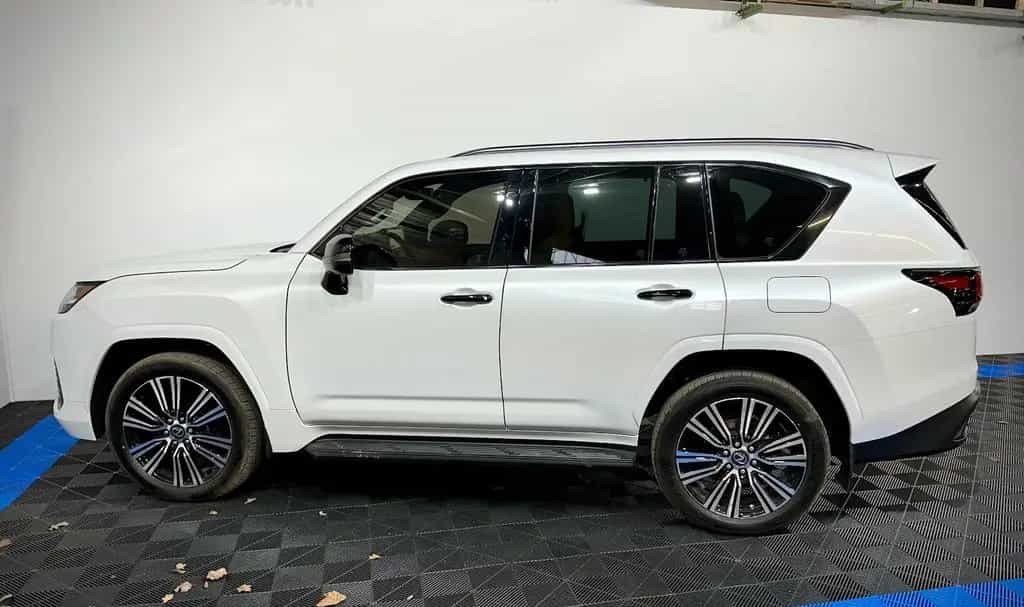 Lexus LX 600 Luxury Armored B6 NEW/Full options/NO VAT 04/2026-photo-9