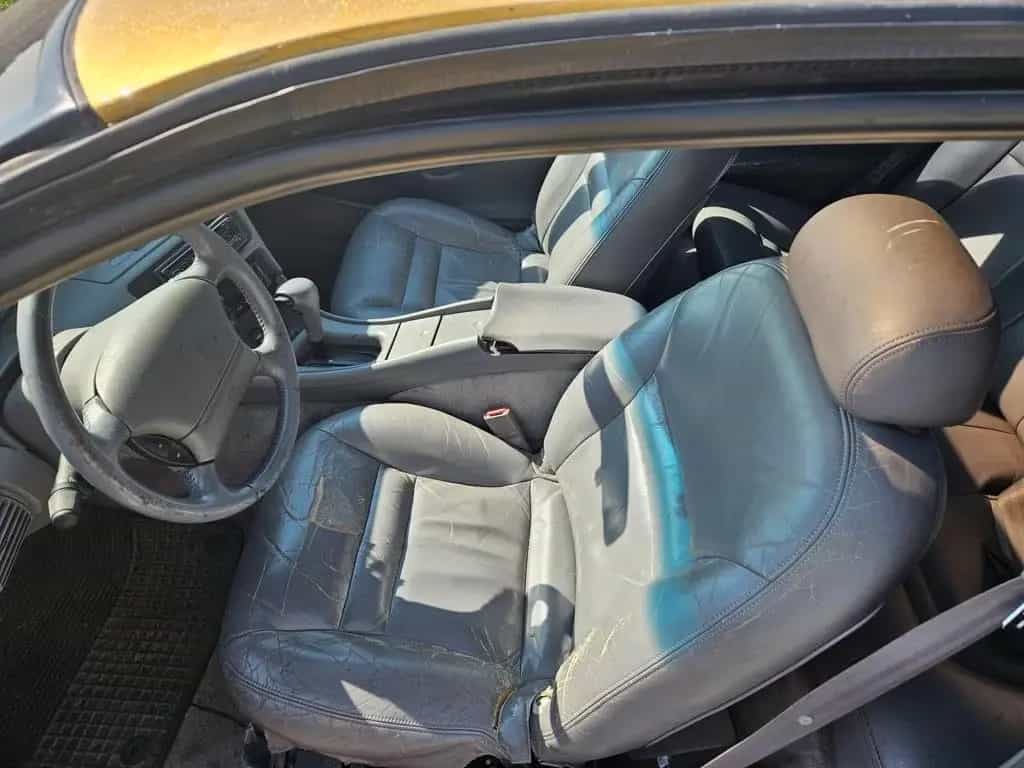 Lincoln Mark VIII 4.6L 10/1993-photo-4