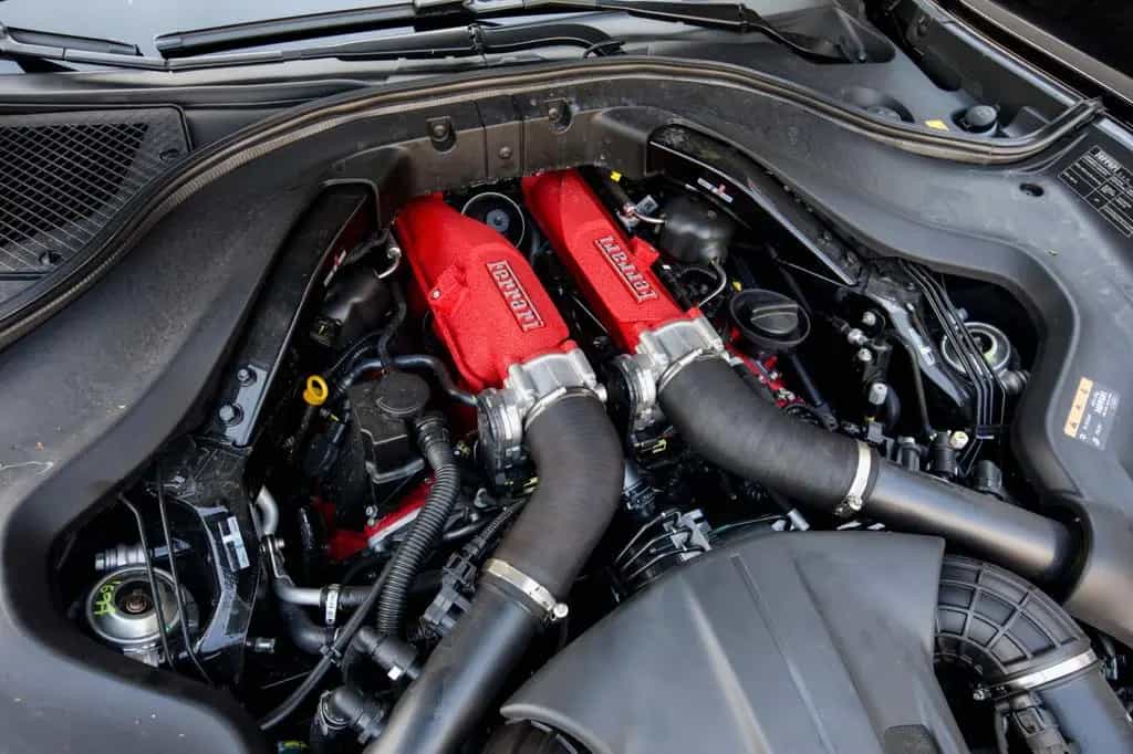 Ferrari Roma 3.9 T V8 DCT 11/2022-photo-21