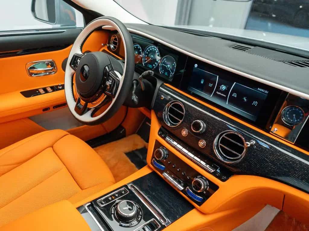 Rolls-Royce Ghost -Mansory 09/2023-photo-17