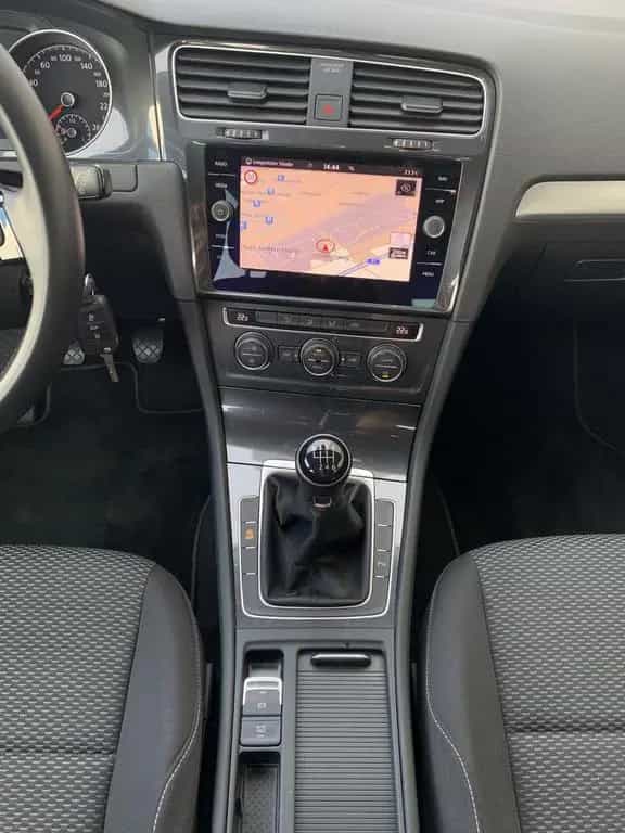 Volkswagen Golf TSI 5-Tg CarPlay Kamera Klimaautomatik PDC 11/2018-photo-10
