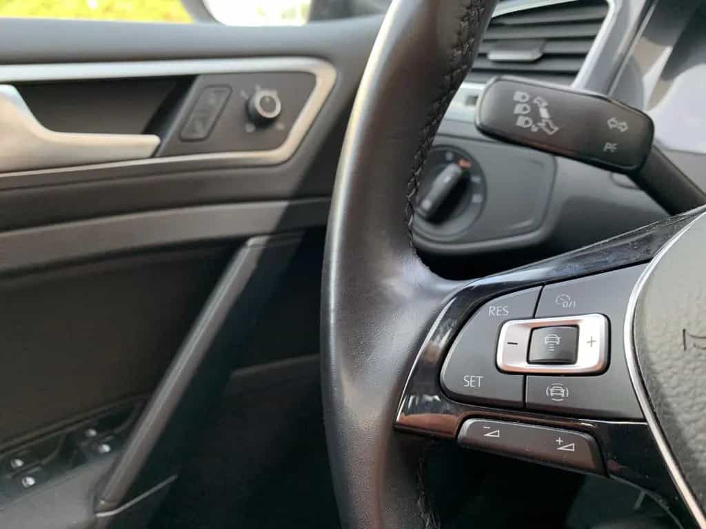 Volkswagen Golf TSI 5-Tg CarPlay Kamera Klimaautomatik PDC 11/2018-photo-11